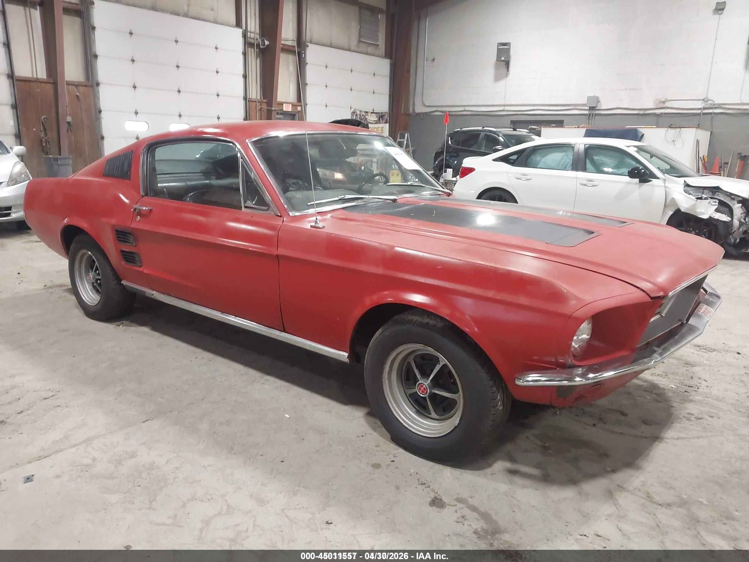 1967 Ford Mustang   Красный vin: 7T02C229102      