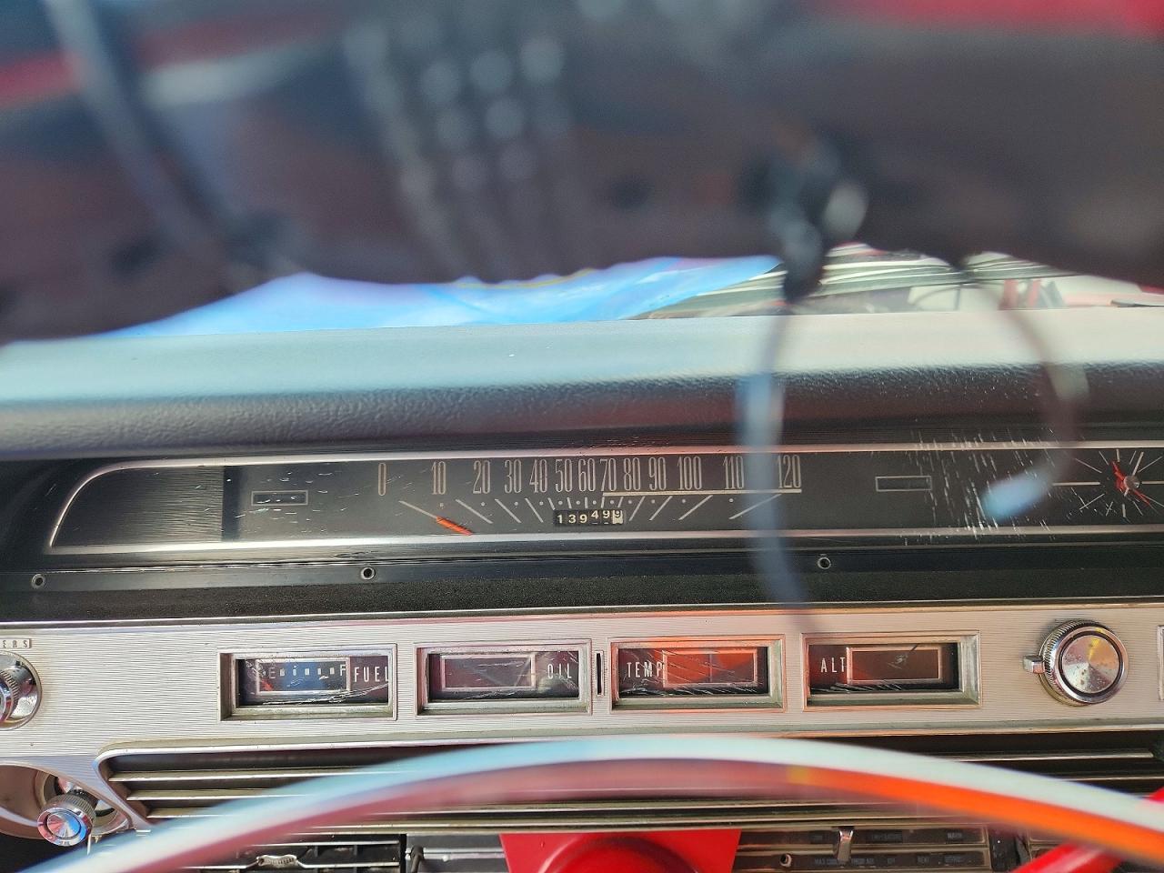 1967 Ford Galaxie500 Red vin: 7U55H176228