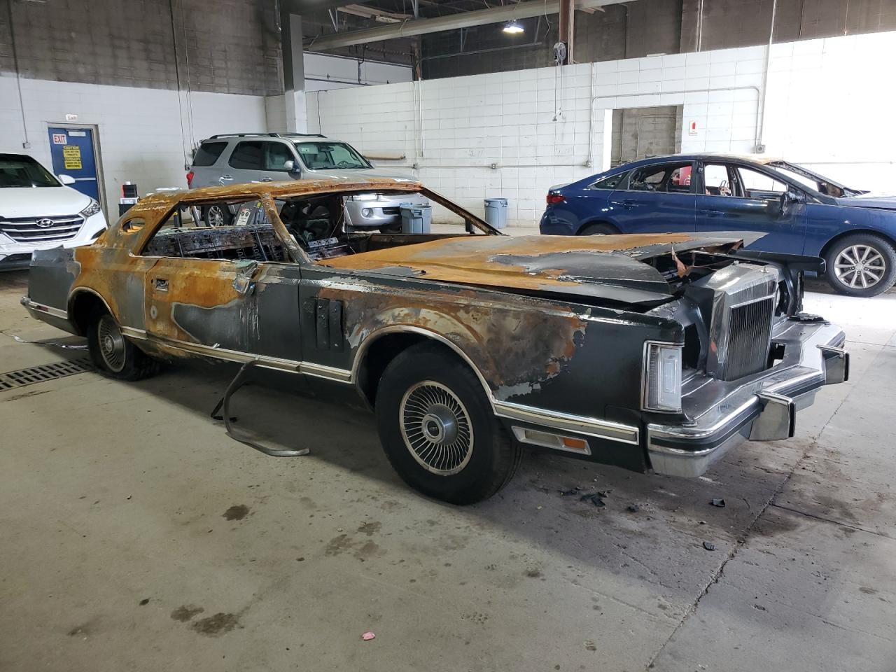 1977 Lincoln Continentl Burn vin: 7Y89A827330