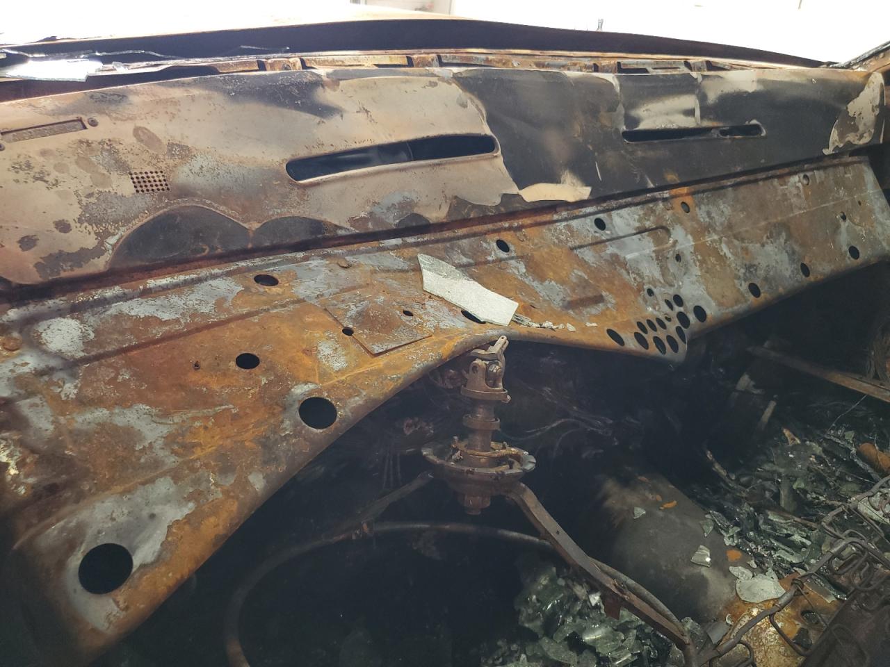 1977 Lincoln Continentl Burn vin: 7Y89A827330