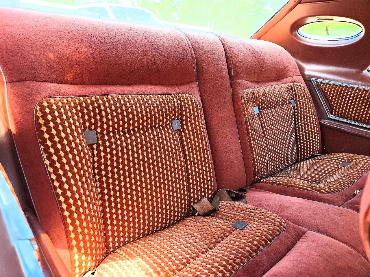 1977 Lincoln Continental Mk V Red vin: 7Y89A900122