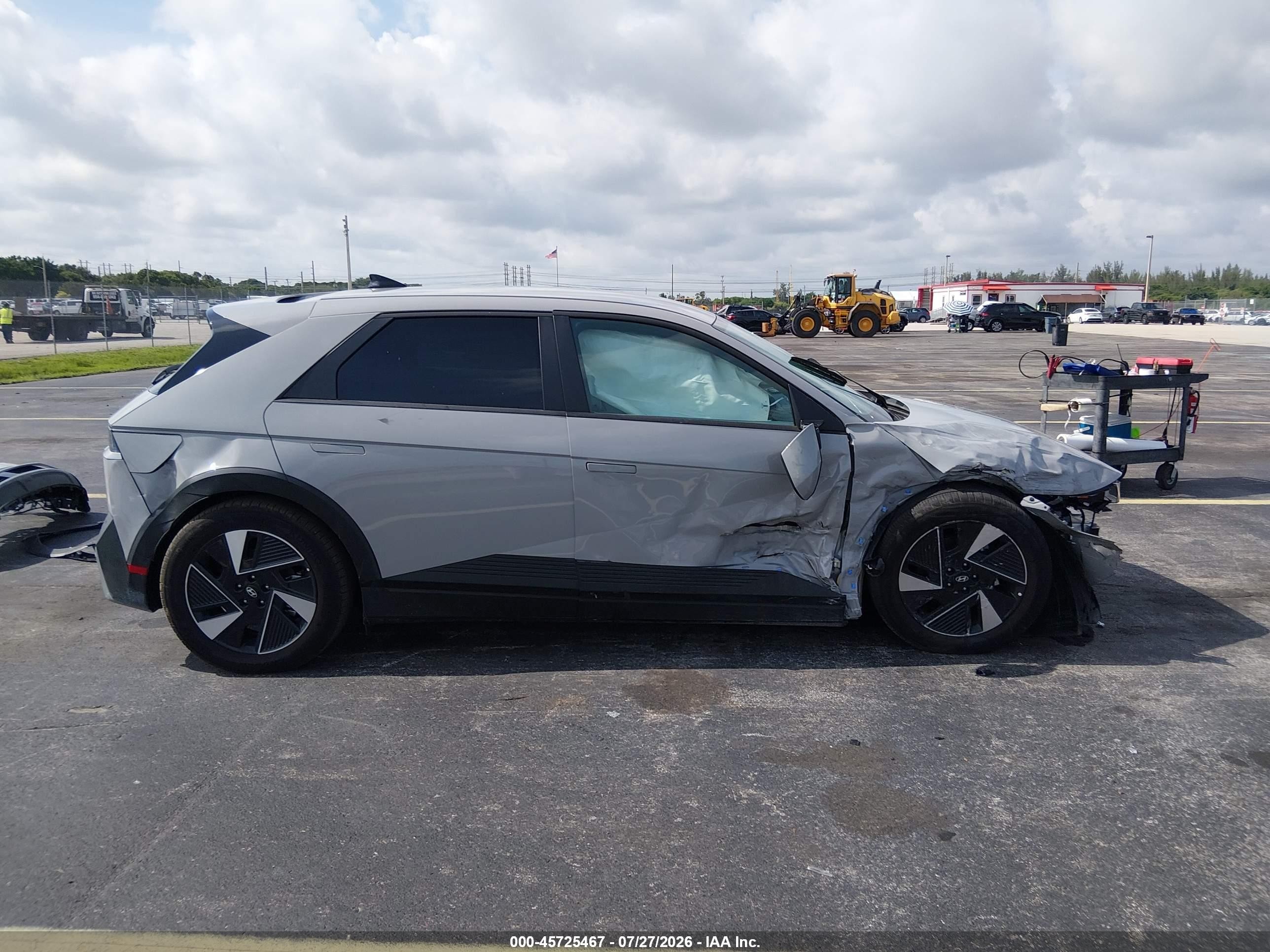 2026 Hyundai Ioniq 5 Sel Gray vin: 7YAKN4DA9TY059857