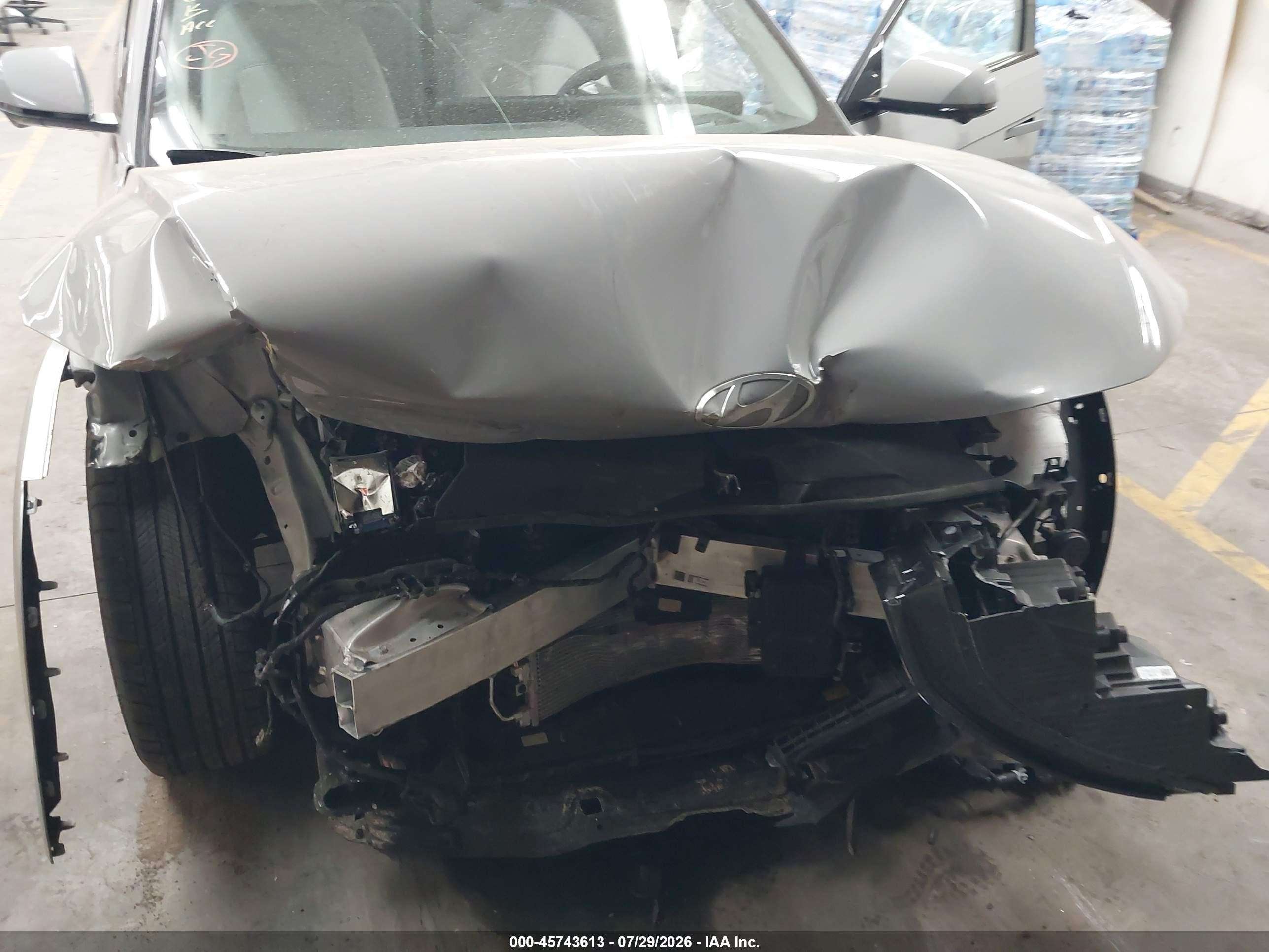 2026 Hyundai Ioniq 5 Limited Gray vin: 7YAKR4DA3TY056781
