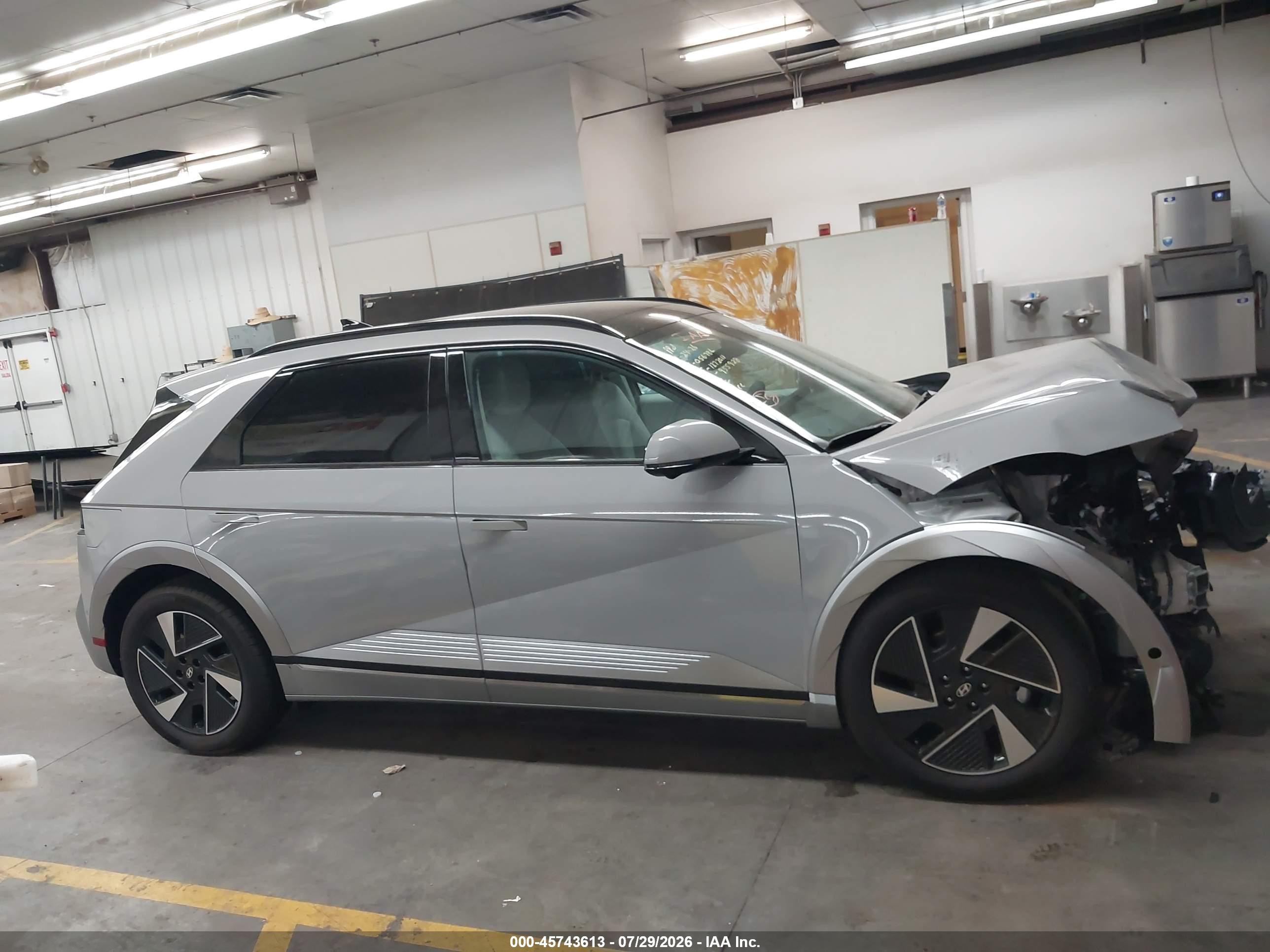 2026 Hyundai Ioniq 5 Limited Gray vin: 7YAKR4DA3TY056781