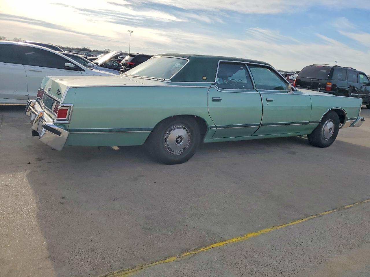 1977 Mercury Grand Marques Зеленый vin: 7Z60A625683