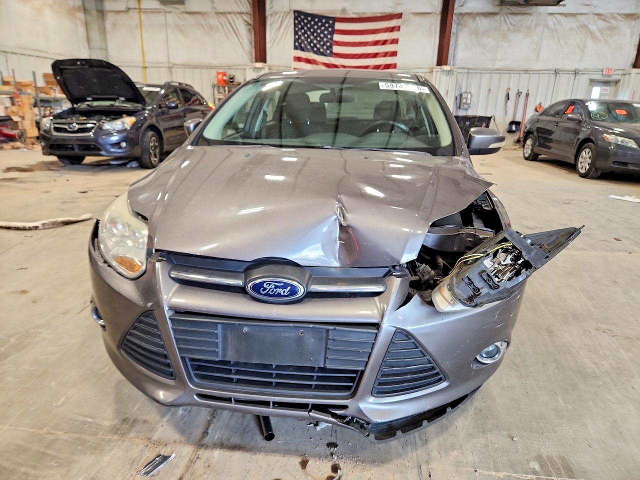 2012 Ford Focus Se Gray vin: 1FAHP3F23CL353396