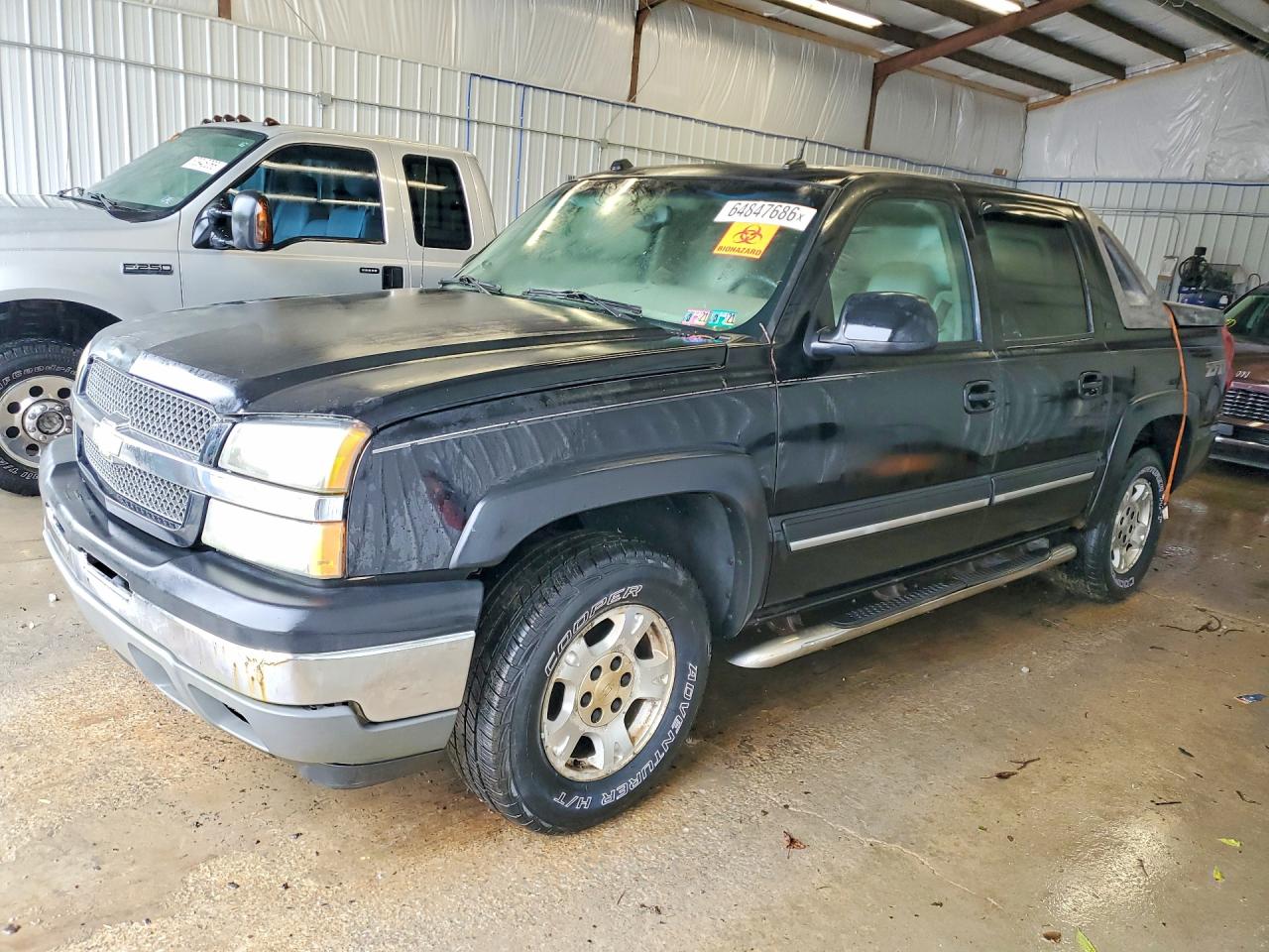2005 Chevrolet Avalanche K1500 Black vin: 3GNEK12Z65G217631