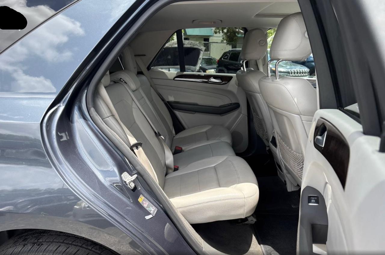 2013 Mercedes-benz Ml 350 4matic   Gray vin: 4JGDA5HB5DA202667