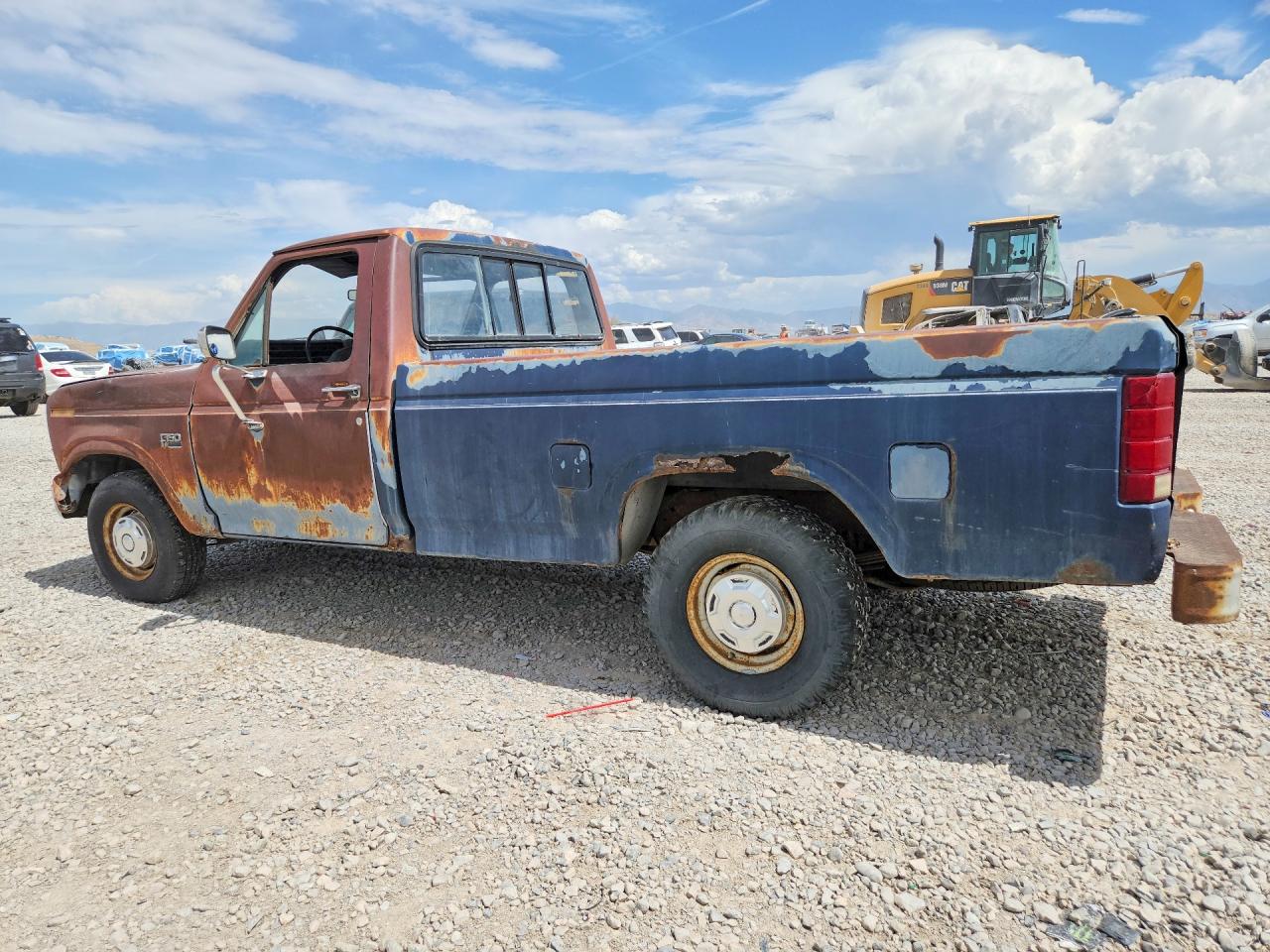 1986 Ford F150 Two Tone vin: 1FTCF15N3GPA03725