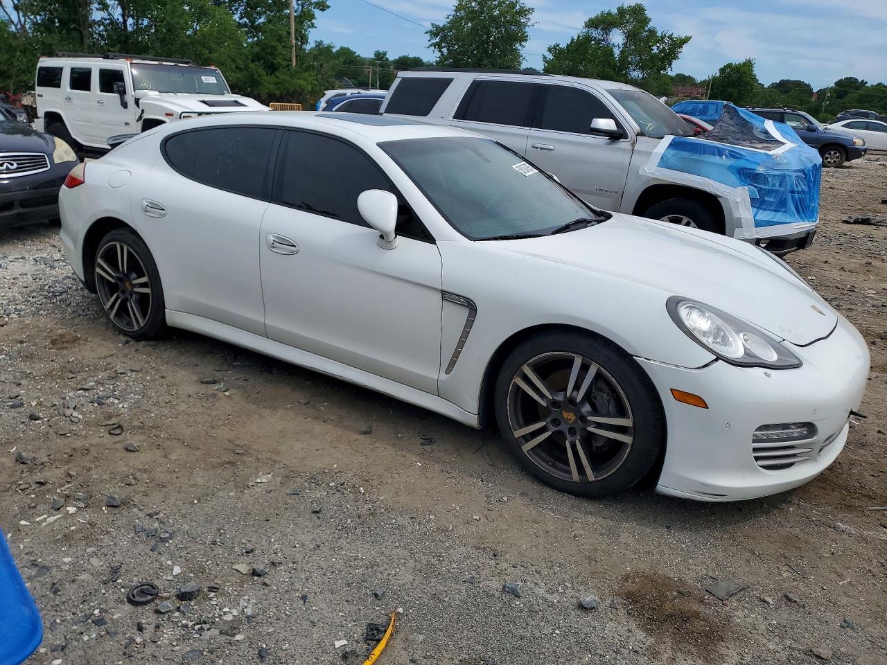 2013 Porsche Panamera 2 Белый vin: WP0AA2A78DL016816