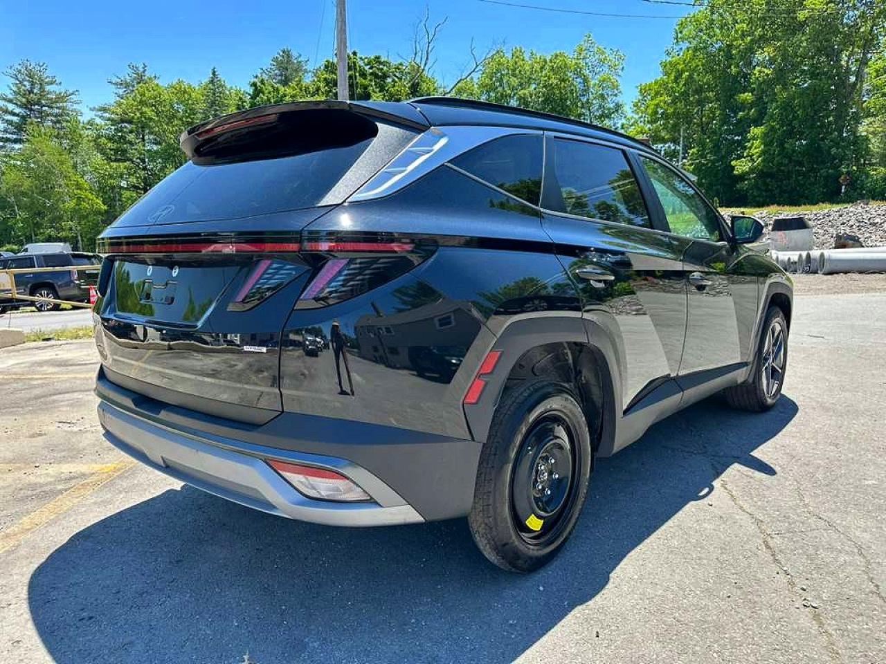 2026 Hyundai Tucson Sel Premium Black vin: 5NMJCCDE6TH637434