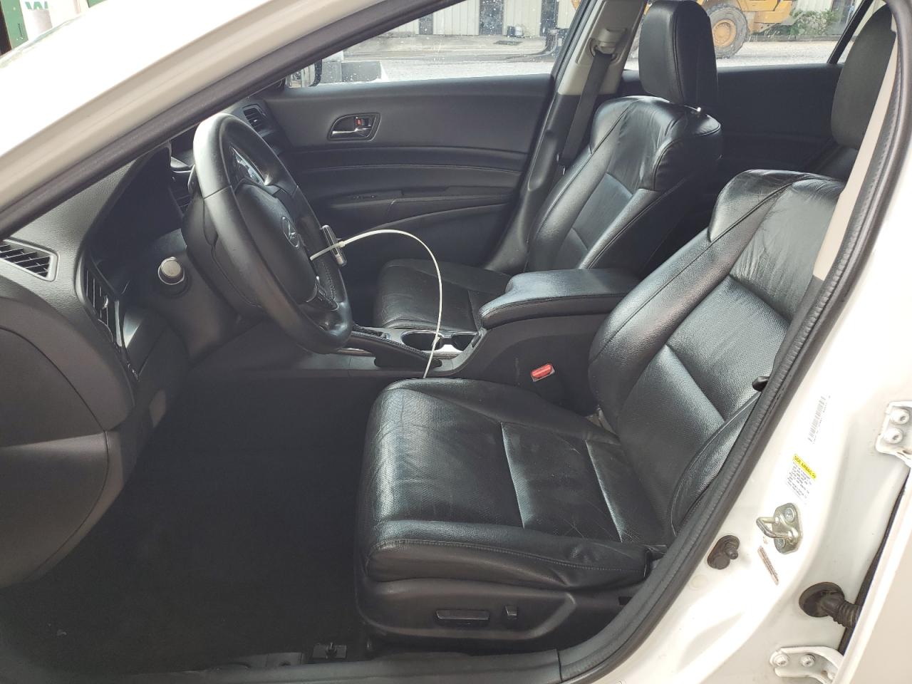 2015 Acura Ilx 20   White vin: 19VDE1F30FE000471