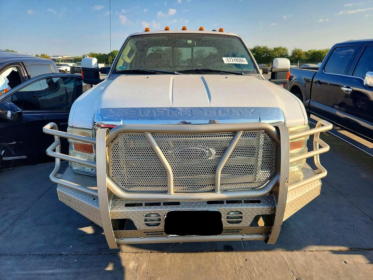 2009 Ford F250 Super Duty White vin: 1FTSW21R39EA73458