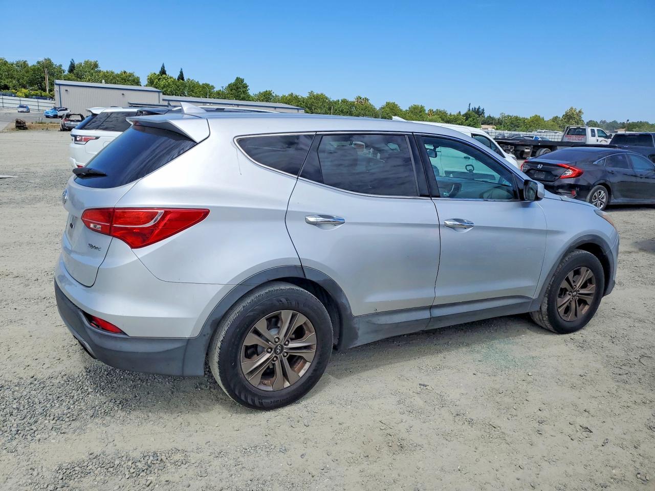 2015 Hyundai Santa Fe Sport 2.4l Silver vin: 5XYZT3LB1FG265543