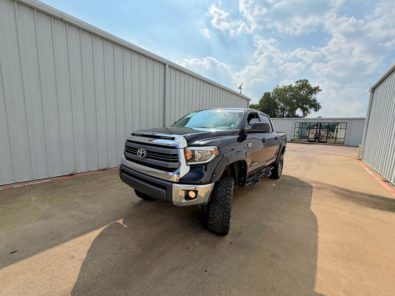 2015 Toyota Tundra Sr5 Black vin: 5TFDW5F11FX433517
