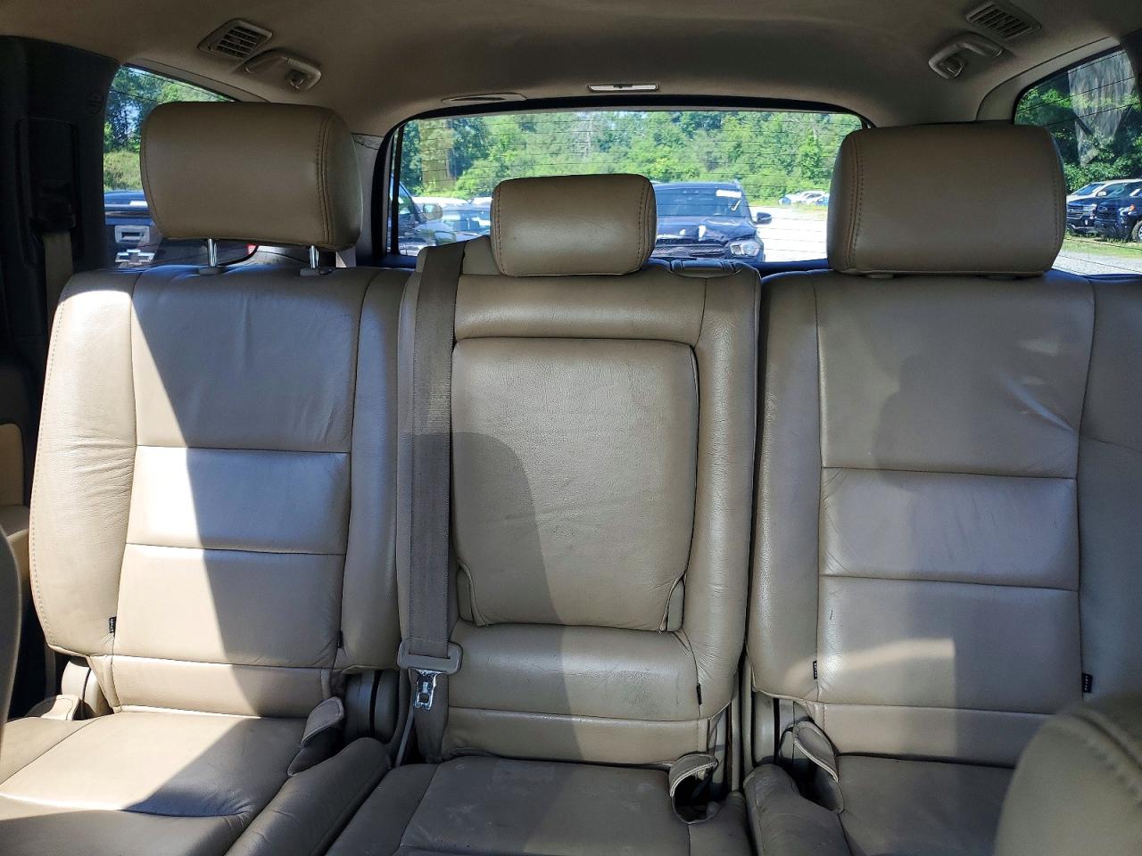 2008 Toyota Sequoia Sr5 Gold vin: 5TDBY64A98S010686