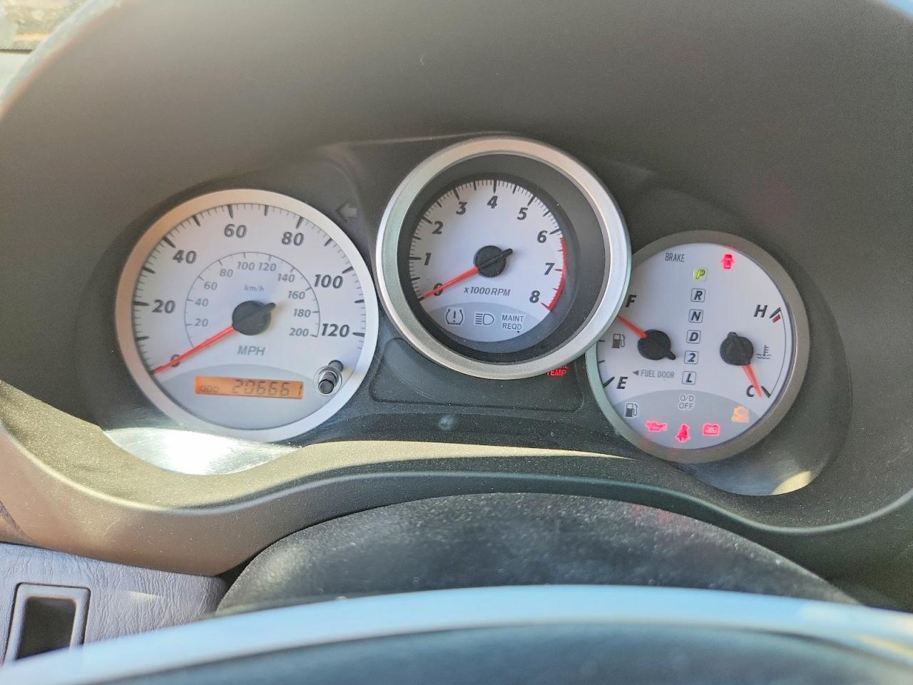 2004 Toyota Rav4 Base Серебряный vin: JTEHD20V140006132