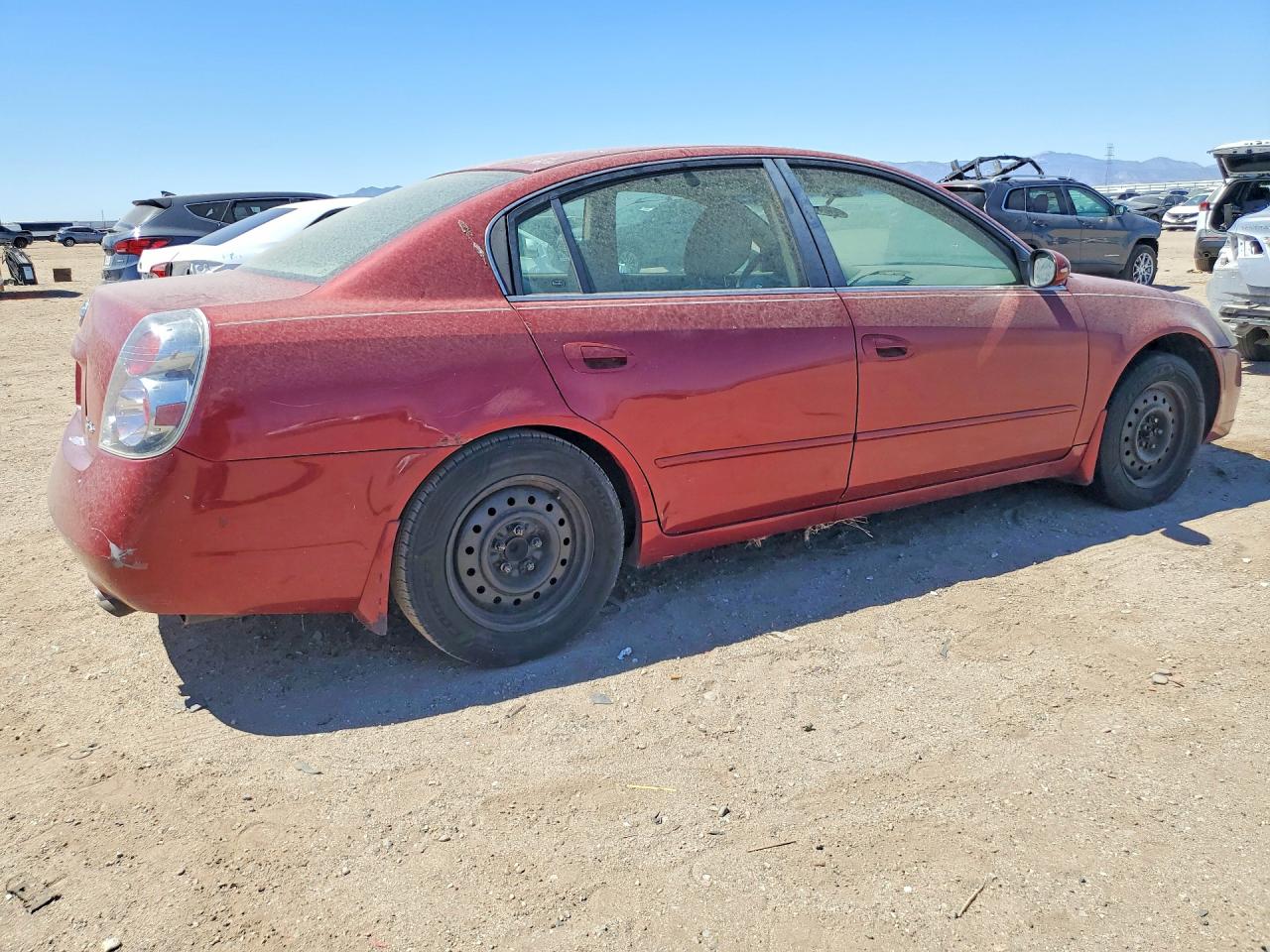 2006 Nissan Altima 2.5 Red vin: 1N4AL11D76N405843