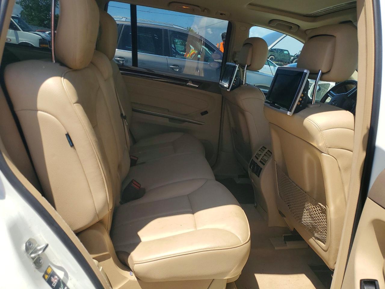 2012 Mercedes-benz Gl 450 4matic White vin: 4JGBF7BE3CA794656