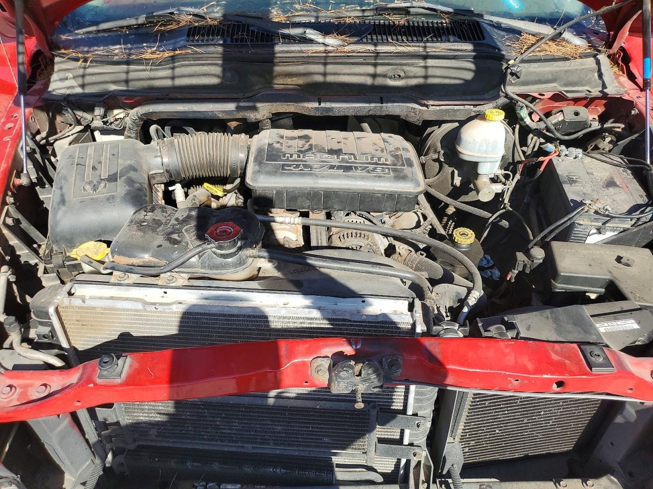 2002 Dodge Ram 1500 Red vin: 1D7HA18N72J158960