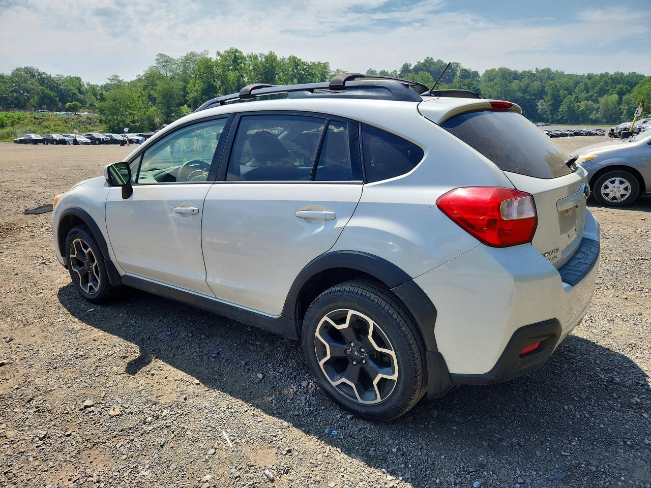 2014 Subaru Xv Crosstrek 2.0 Premium White vin: JF2GPACC8E8243720