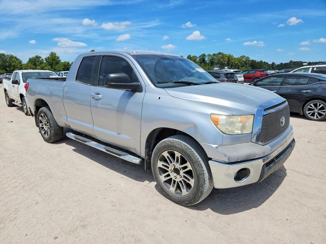 2013 Toyota Tundra Double Cab Sr5 Silver vin: 5TFRM5F15DX057526