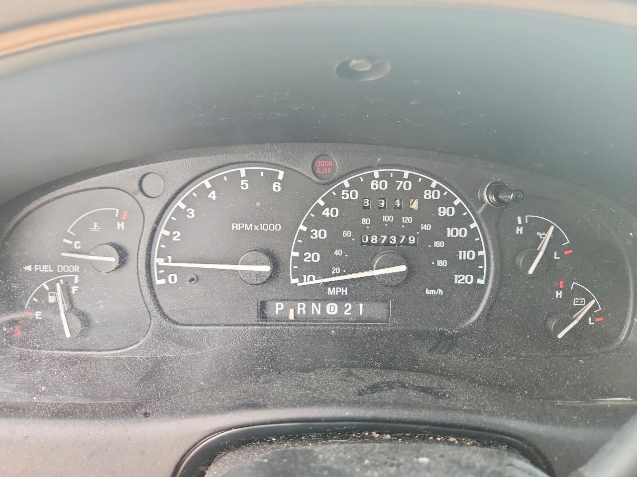 2001 Ford Ranger White vin: 1FTYR10U71PB76781