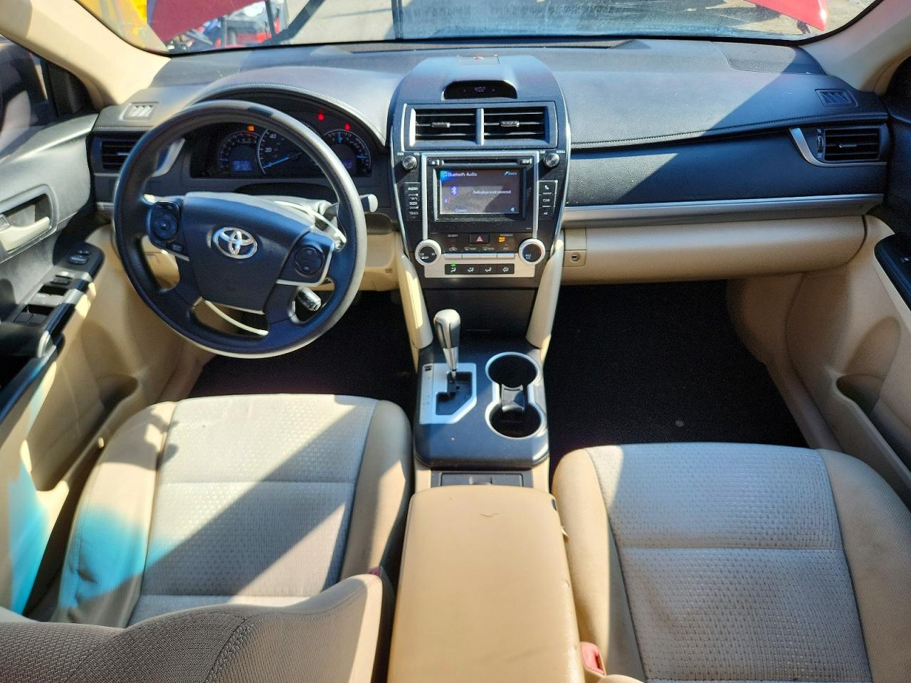 2012 Toyota Camry Le Red vin: 4T4BF1FK1CR263585