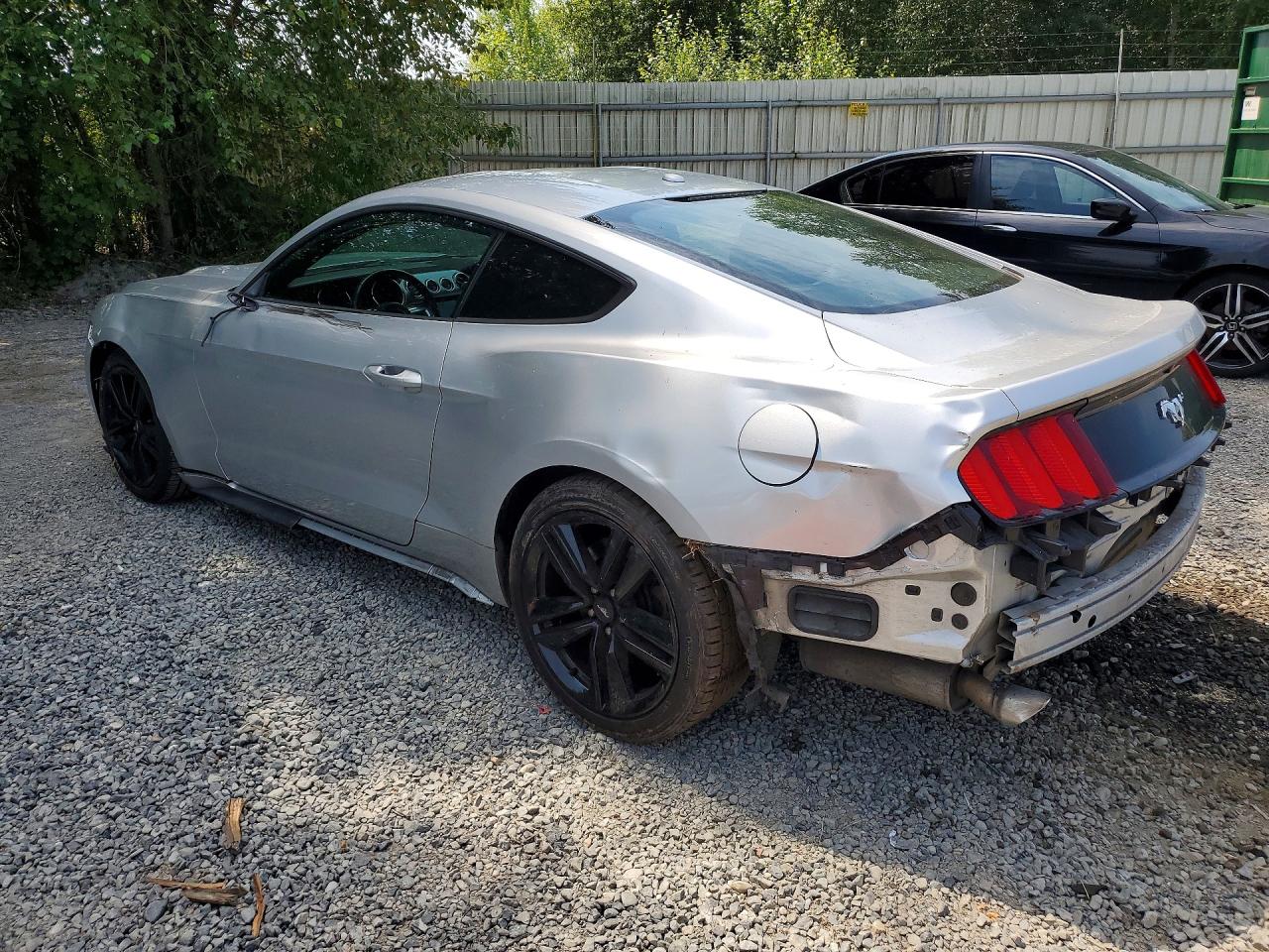 2015 Ford Mustang Silver vin: 1FA6P8TH1F5339390