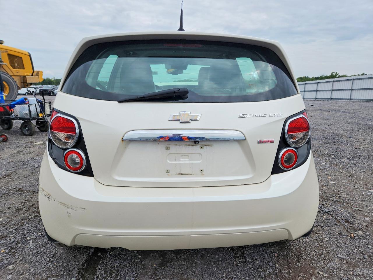 2014 Chevrolet Sonic Ltz White vin: 1G1JE6SB9E4193863