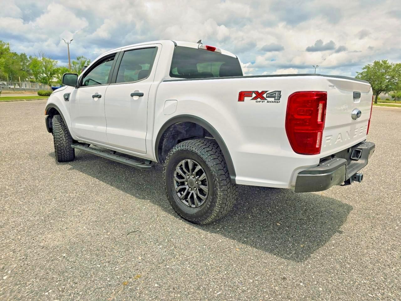 2021 Ford Ranger Xl White vin: 1FTER4FH5MLD35677