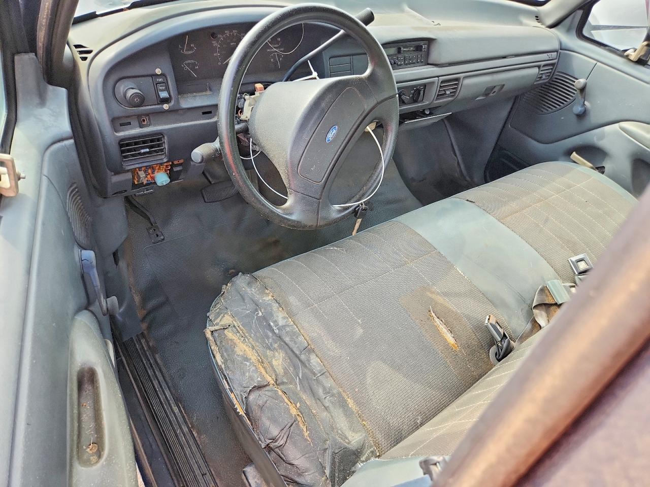 1993 Ford F150 Blue vin: 1FTEF15N5PNB08643