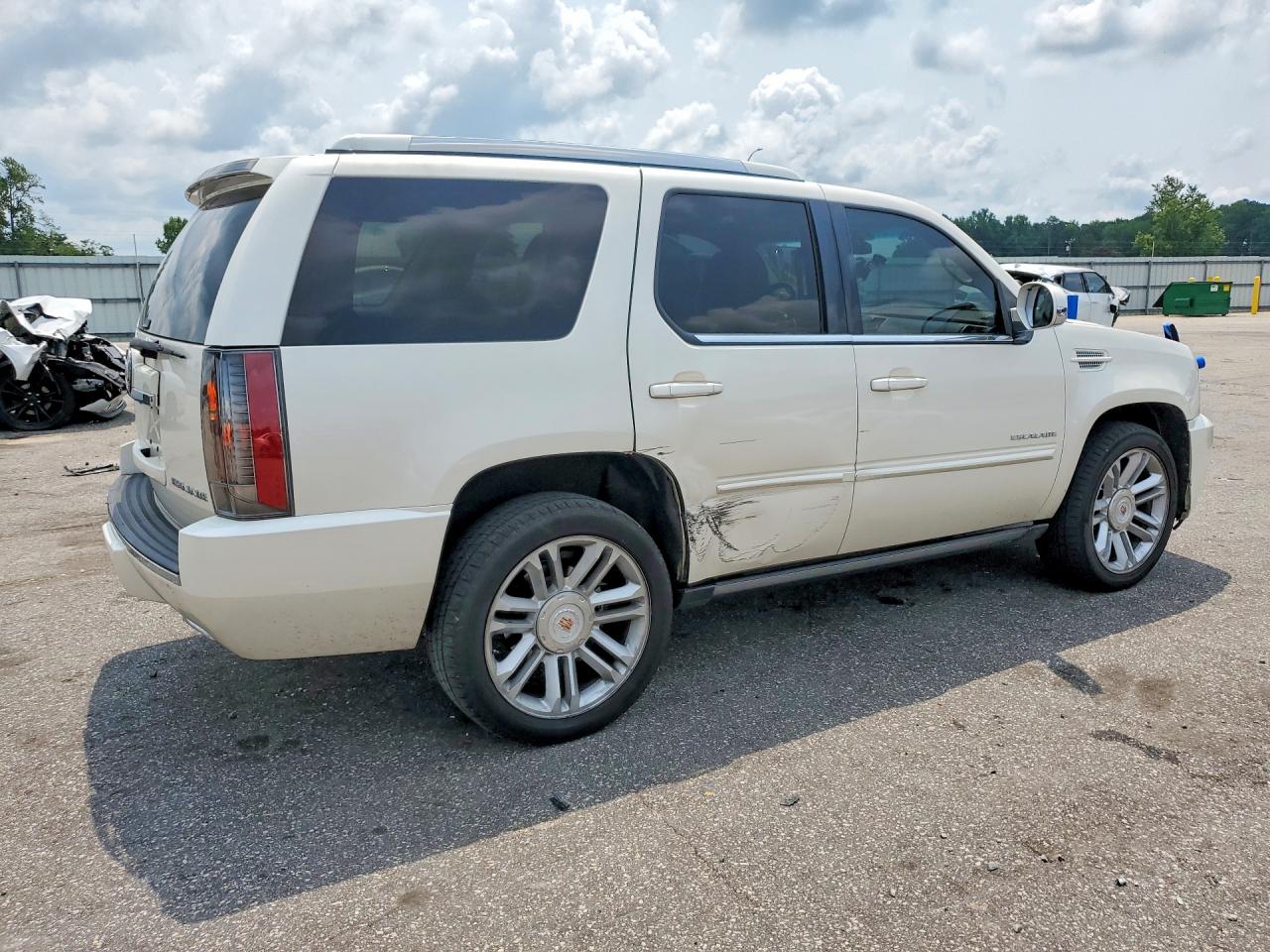 2013 Cadillac Escalade Premium White vin: 1GYS4CEF6DR248440