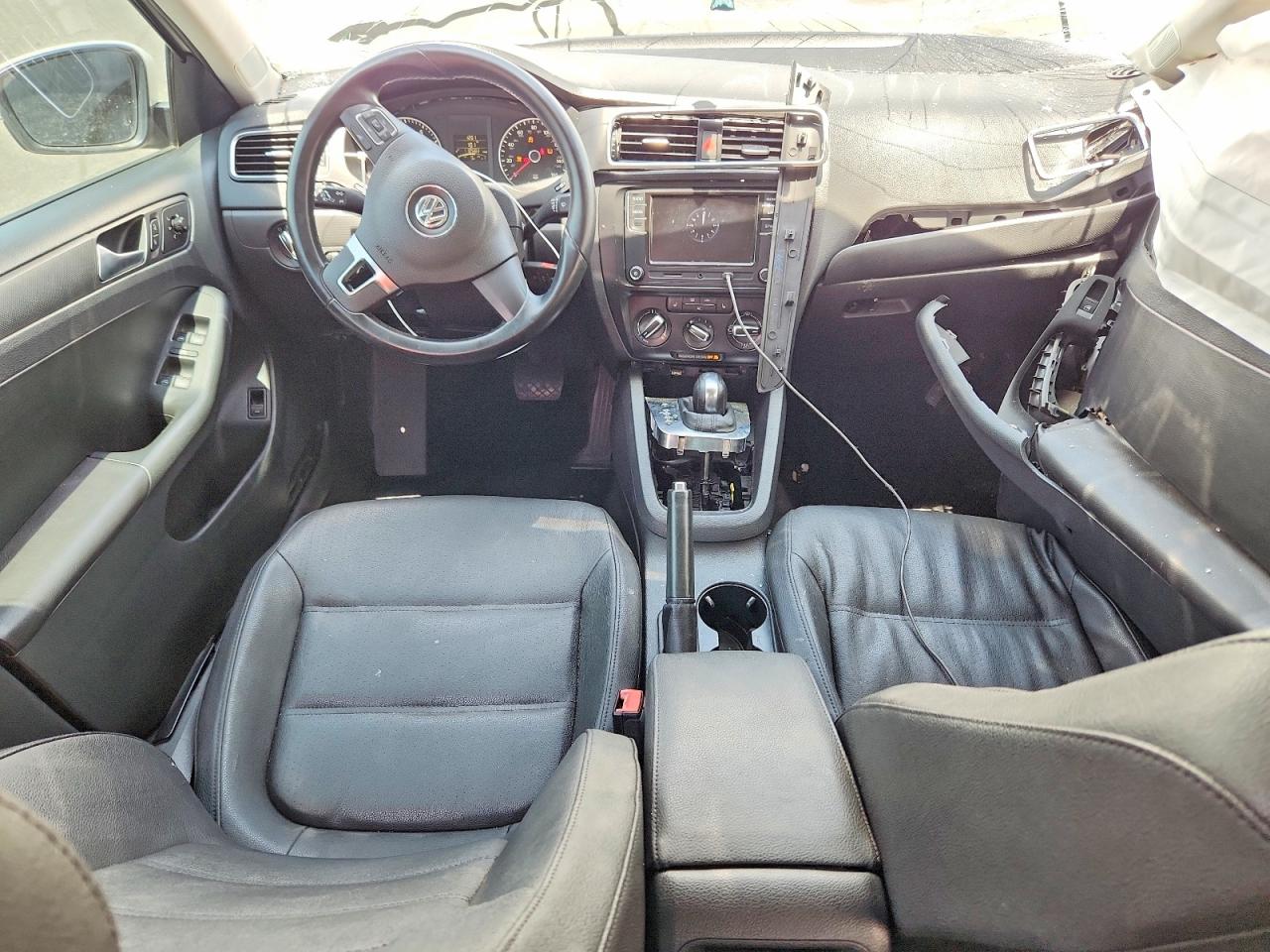 2012 Volkswagen Jetta Se White vin: 3VWDP7AJ4CM076767