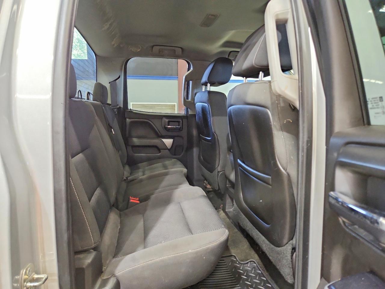 2015 Chevrolet Silverado K1500 Lt Серебряный vin: 1GCVKREC2FZ288731
