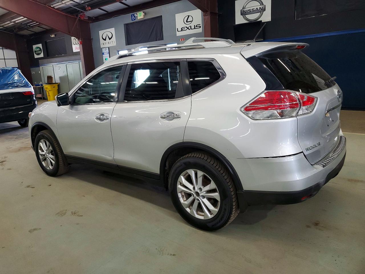 2014 Nissan Rogue Sv Silver vin: 5N1AT2MV9EC792714