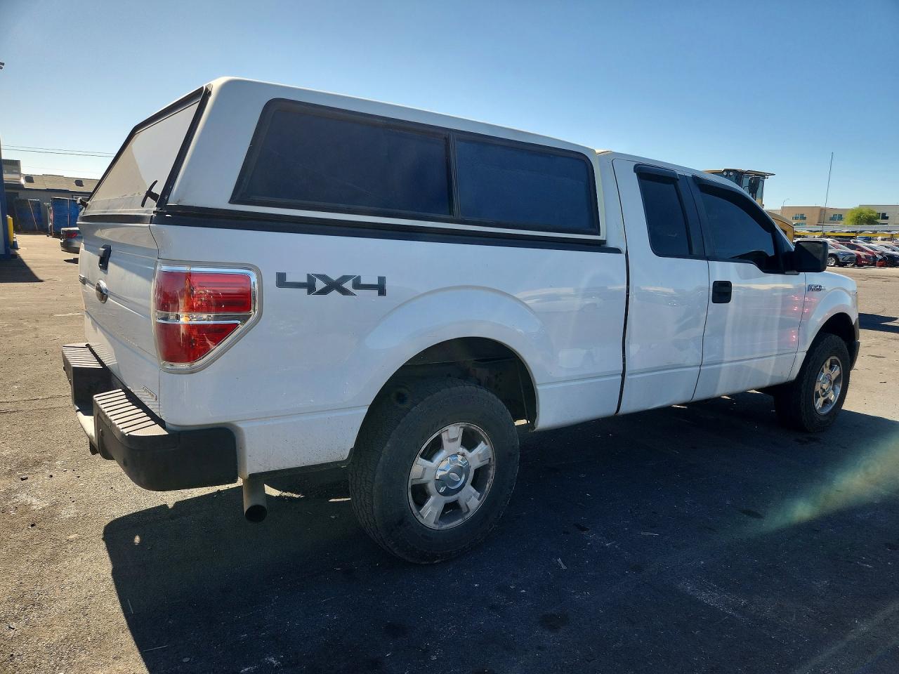 2013 Ford F150 Super Cab White vin: 1FTFX1EF4DKF16140