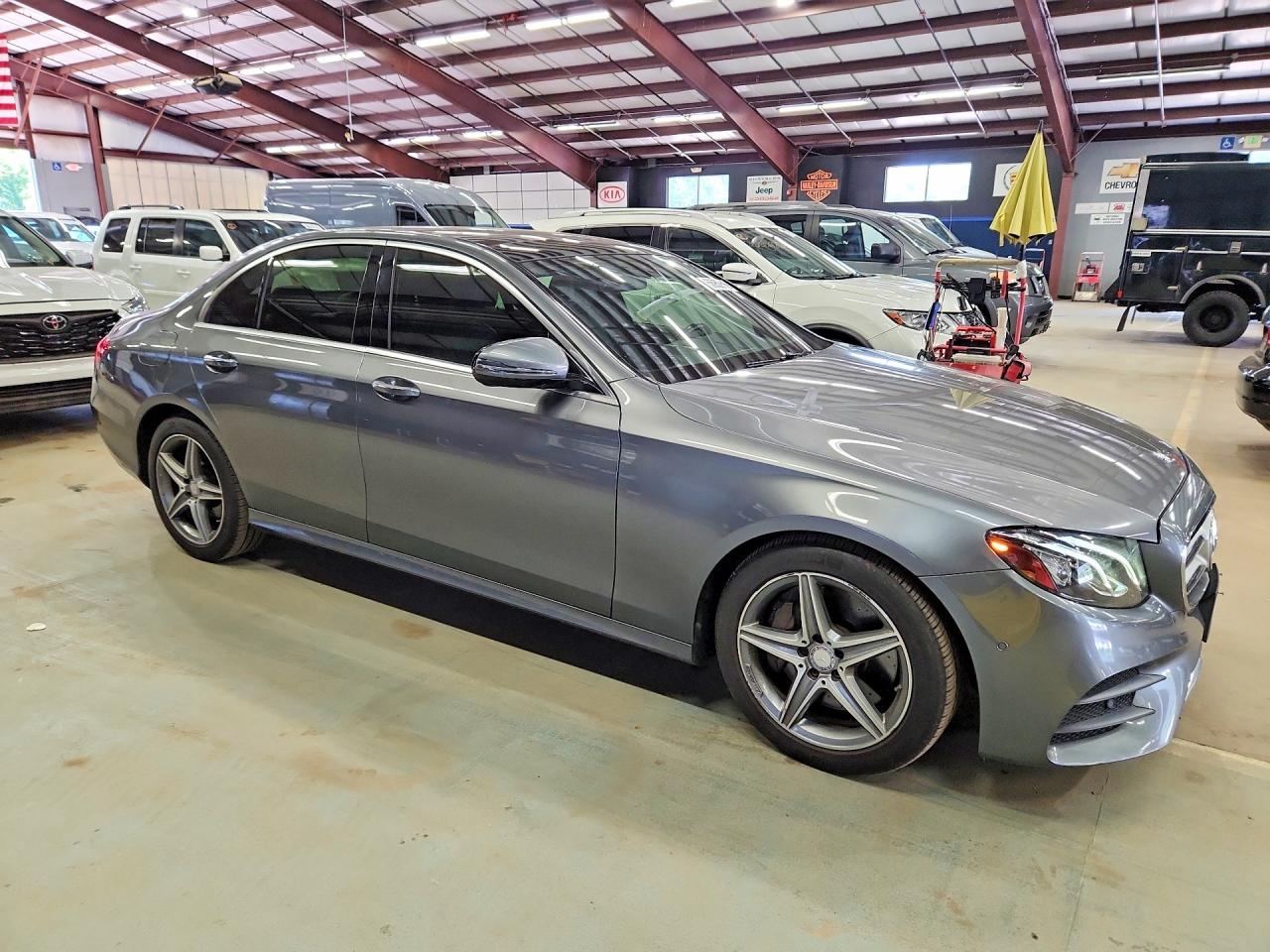 2017 Mercedes-benz E 300 4matic Gray vin: WDDZF4KB9HA030976