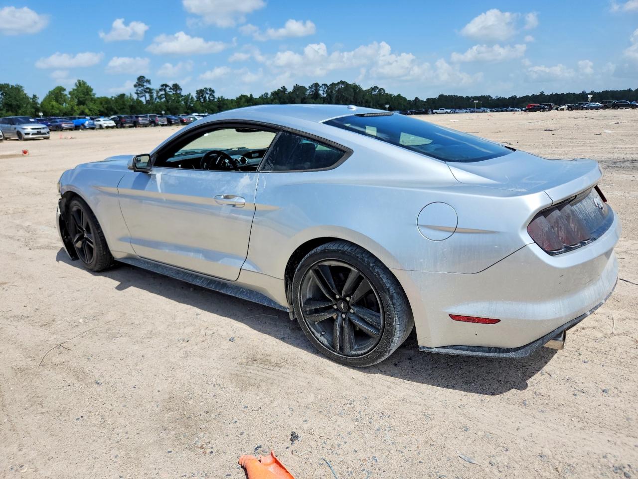 2015 Ford Mustang Silver vin: 1FA6P8TH8F5301249
