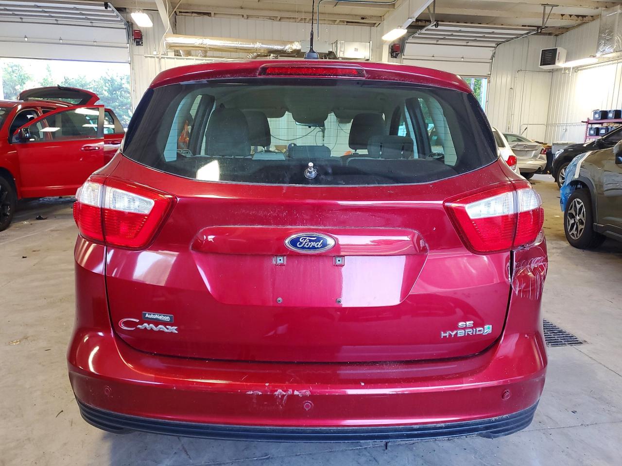 2015 Ford C-max Se Red vin: 1FADP5AUXFL109493