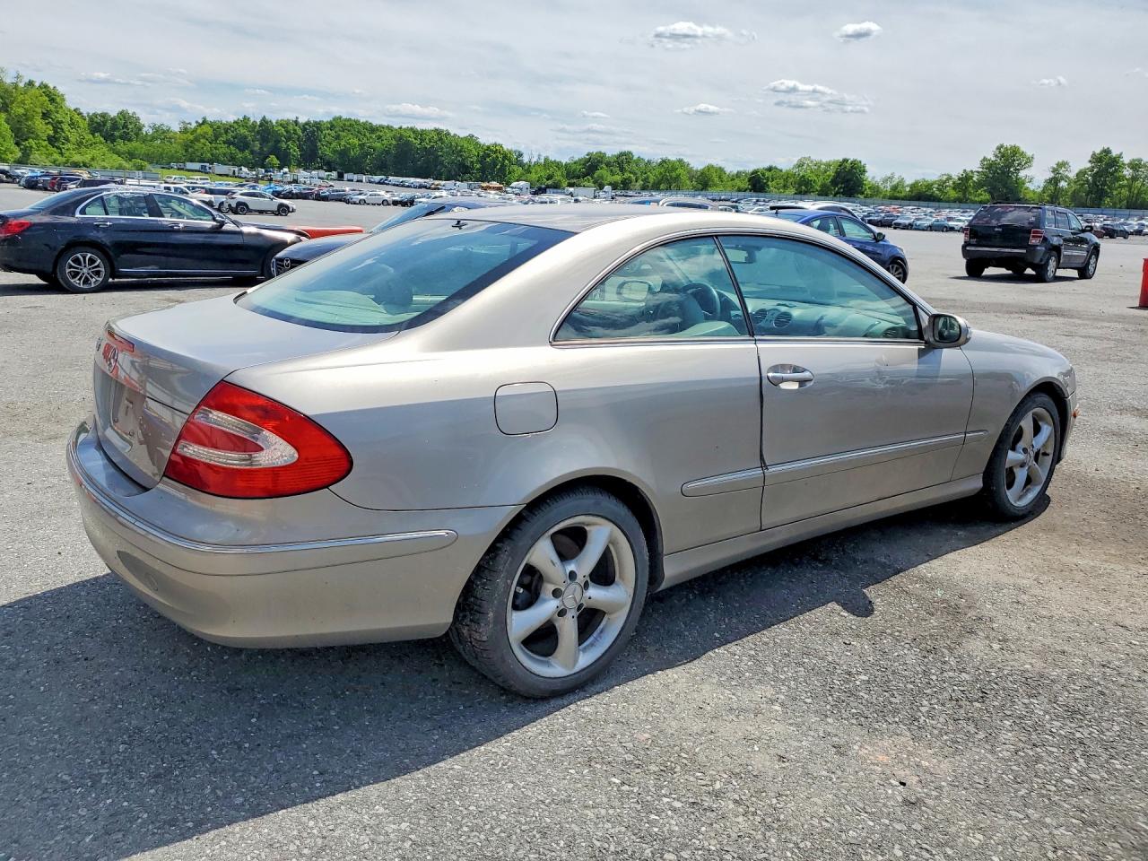 2005 Mercedes-benz Clk 320c Silver vin: WDBTJ65J95F128626