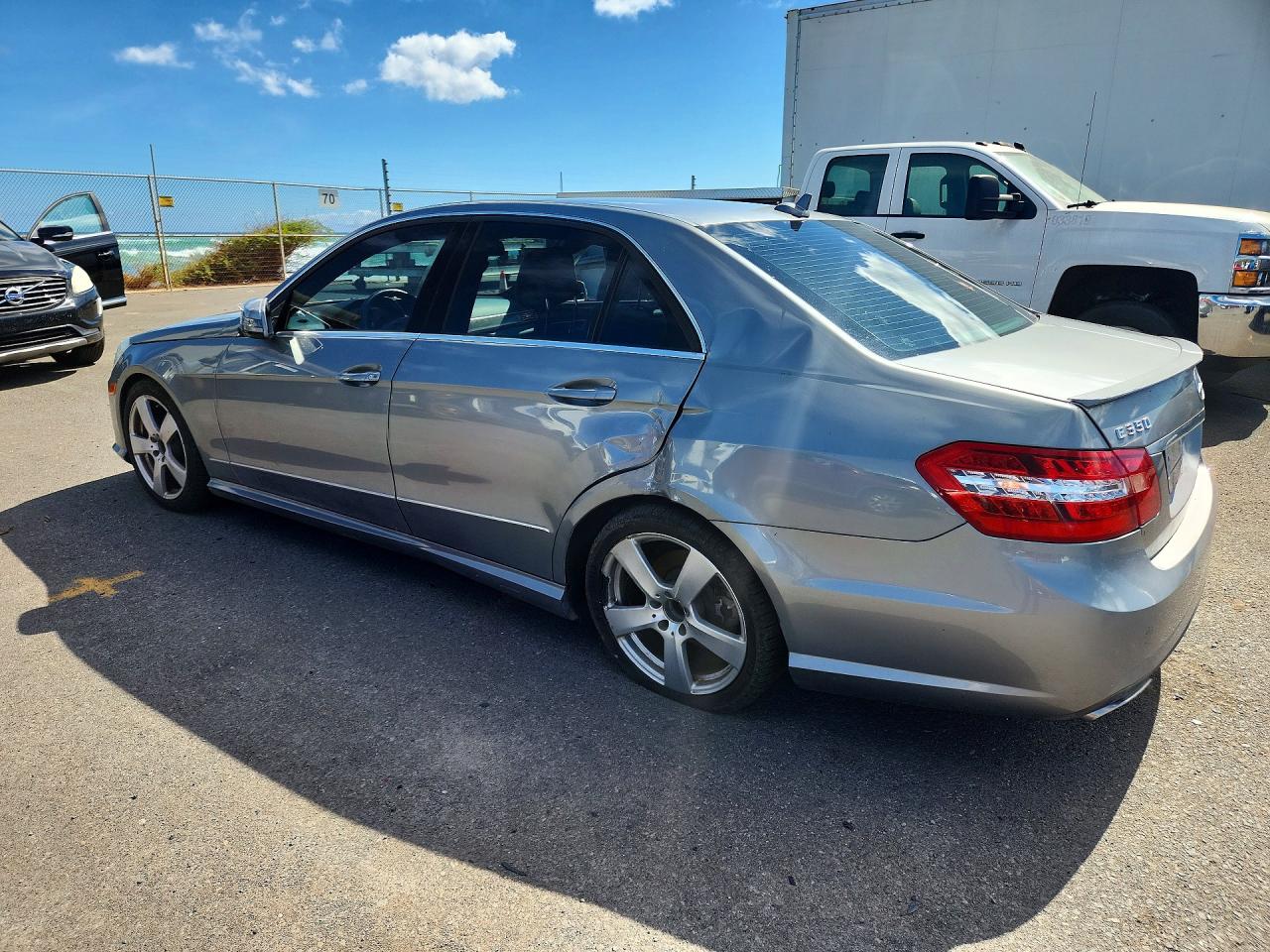 2011 Mercedes-benz E 350 Silver vin: WDDHF5GB2BA263972