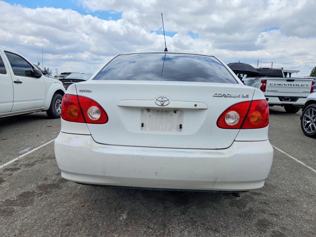 2003 Toyota Corolla Le White vin: 1NXBR32EX3Z026977