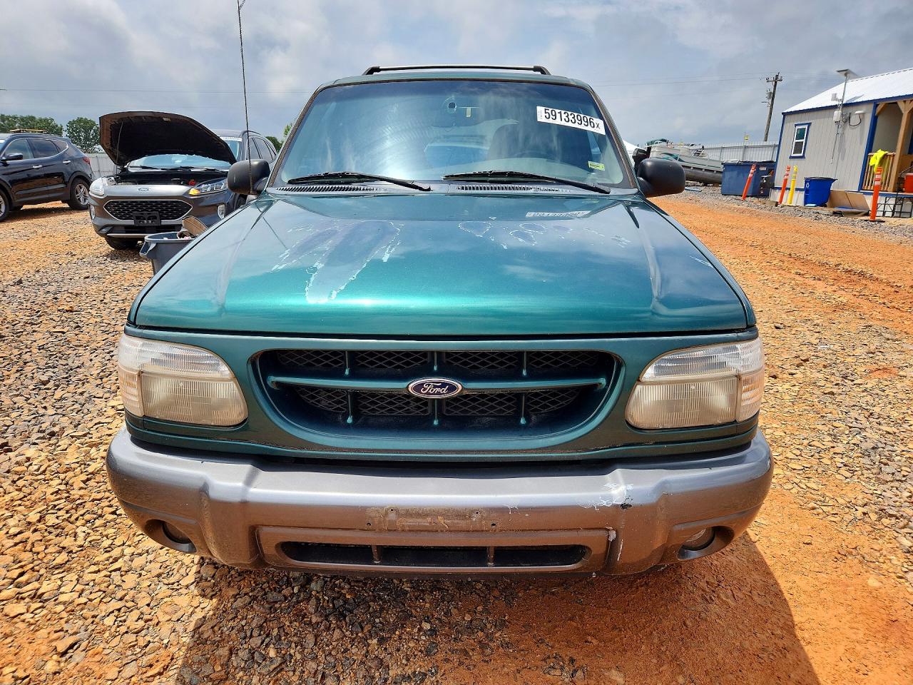 2000 Ford Explorer Sport Green vin: 1FMDU70E5YUA84746
