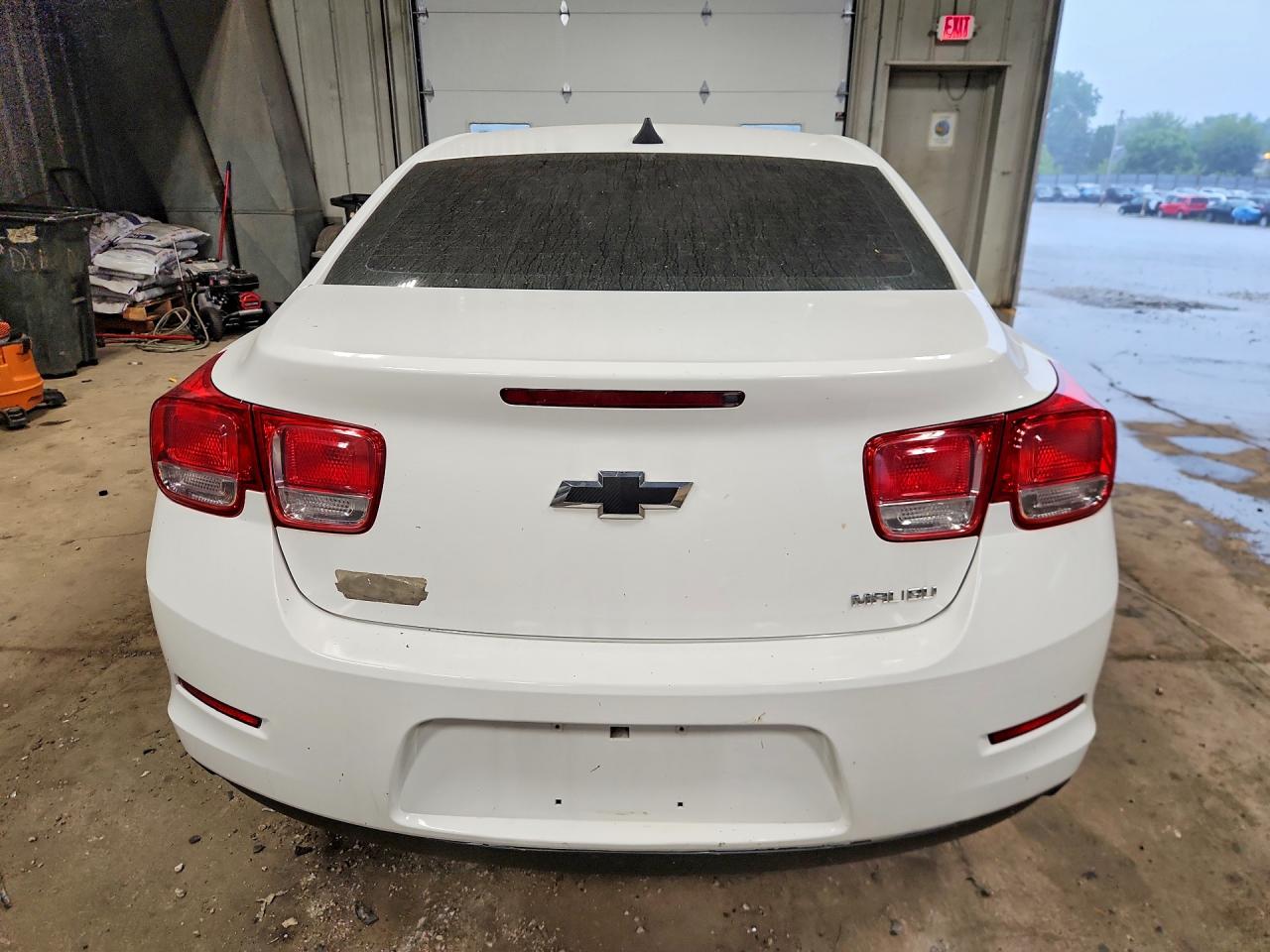 2013 Chevrolet Malibu Ls White vin: 1G11B5SA1DF241725