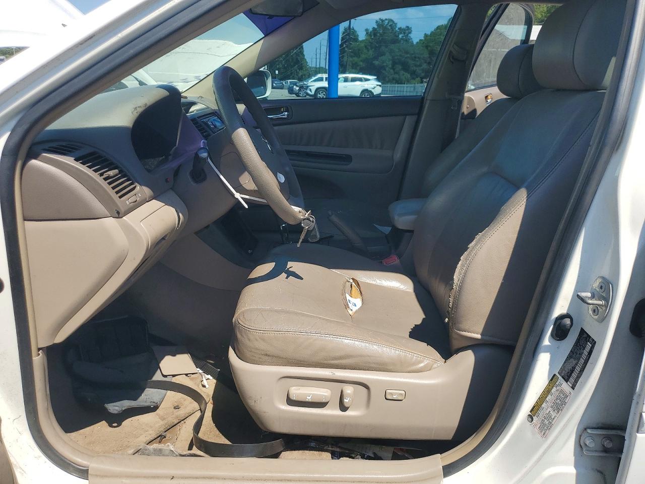 2005 Toyota Camry Le White vin: 4T1BE32K85U383756