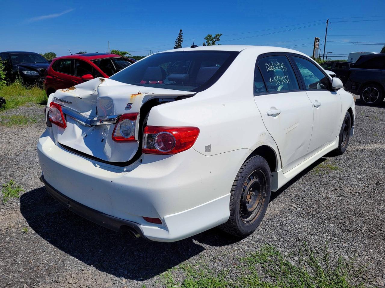 2011 Toyota Corolla Base Белый vin: 2T1BU4EE0BC559551