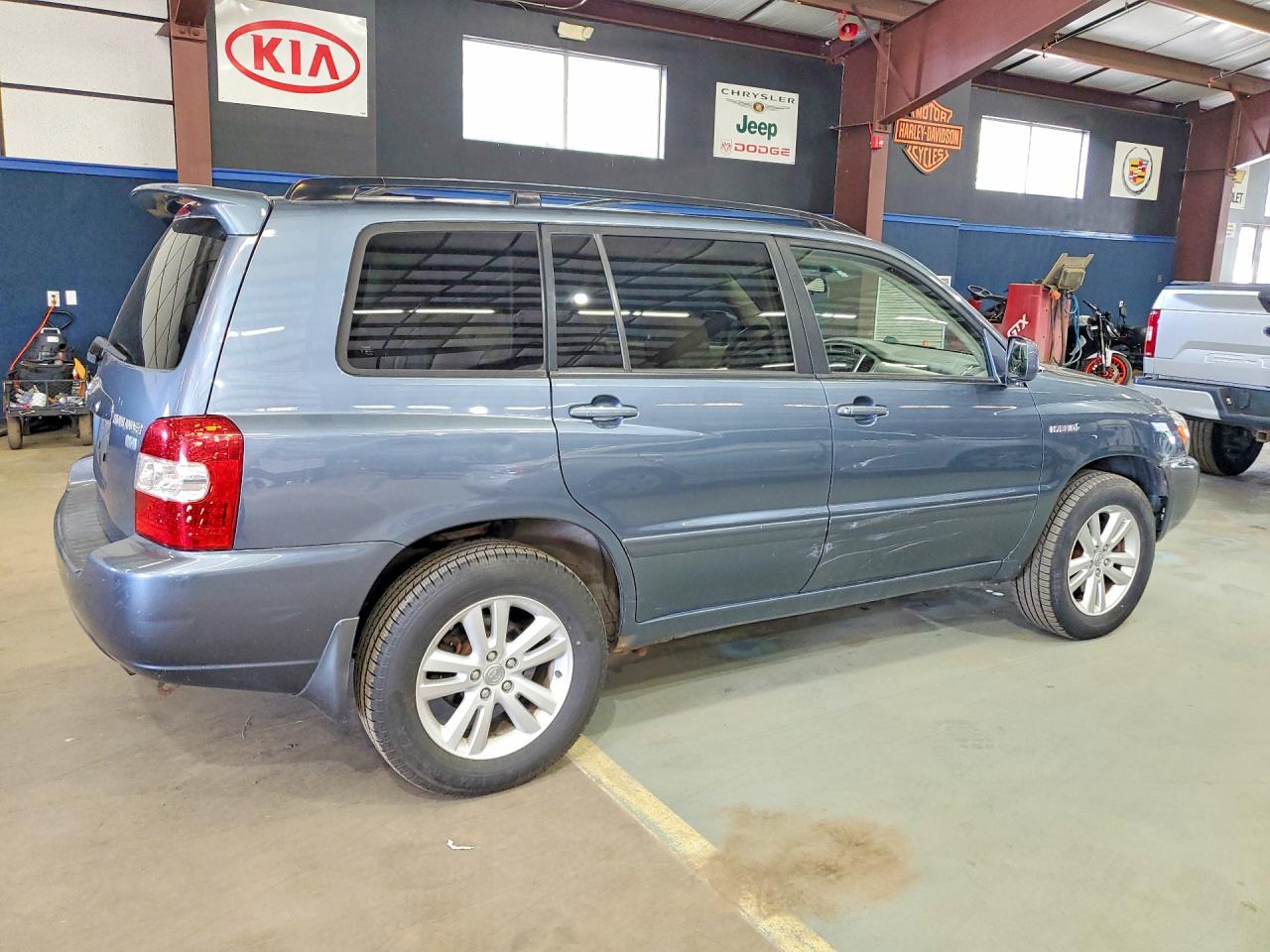 2006 Toyota Highlander Hybrid Blue vin: JTEEW21A960023532