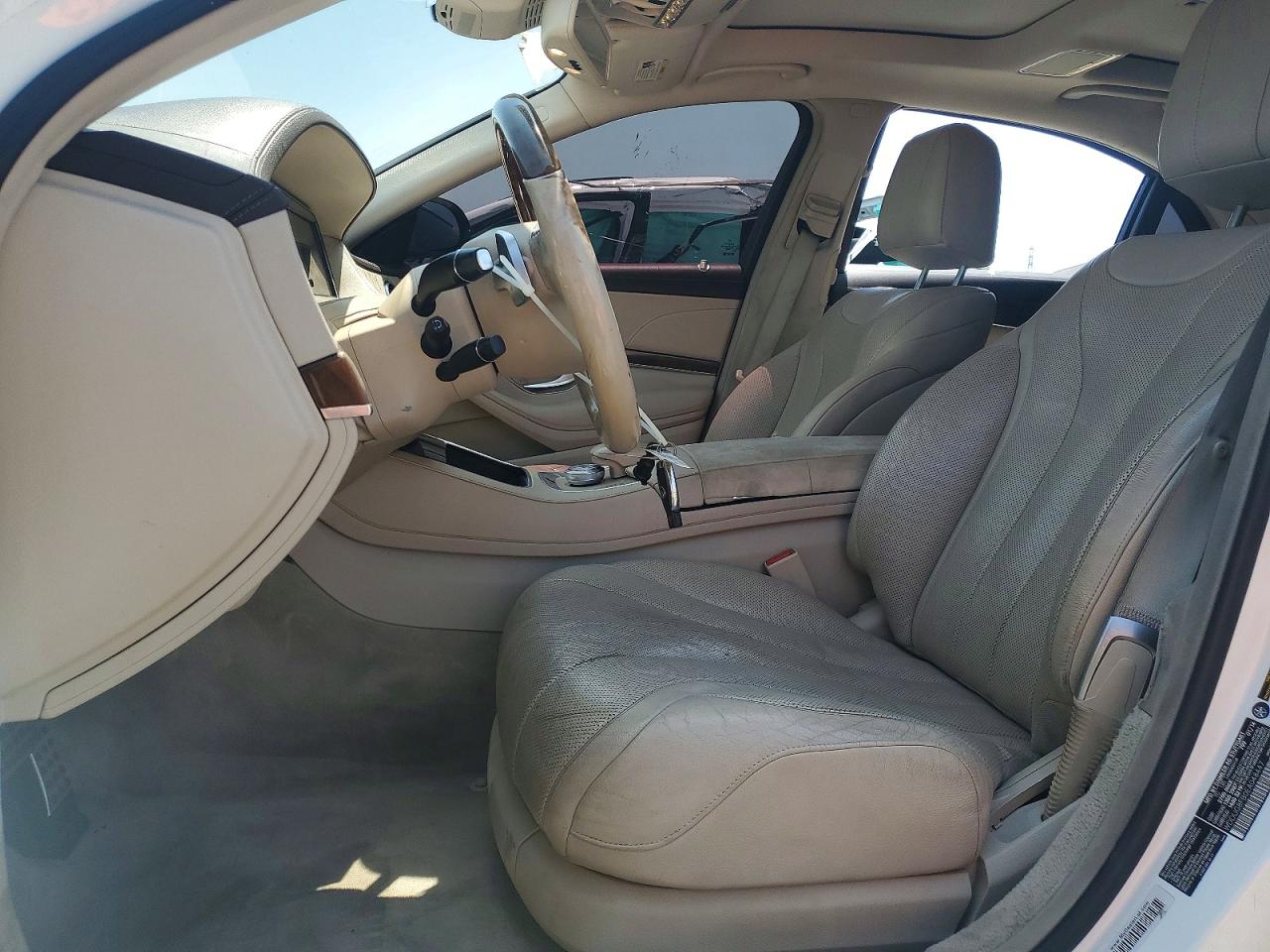 2014 Mercedes-benz S 550 4matic White vin: WDDUG8FB0EA048447