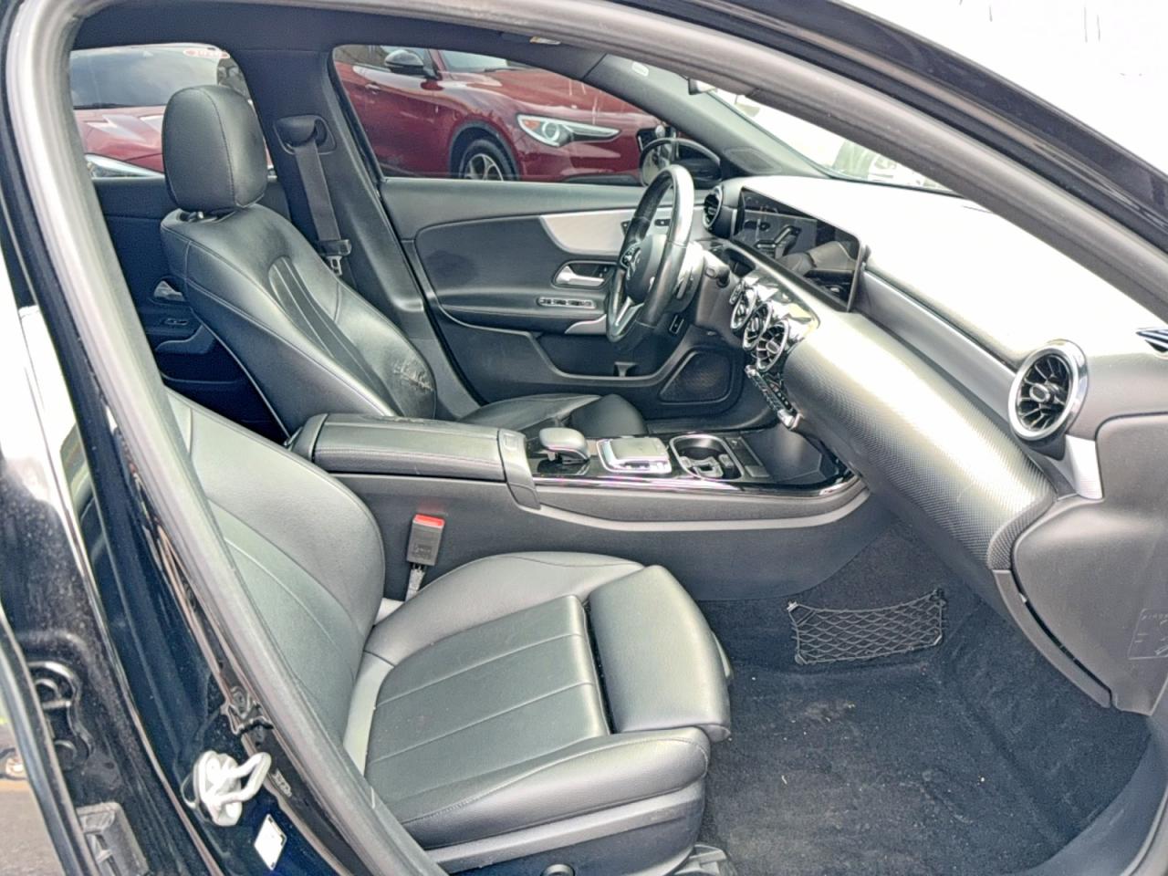 2020 Mercedes-benz A 220 4matic Черный vin: W1K3G4FB4LW046477